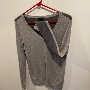 The Limited gray w dark gray light weight sweater
